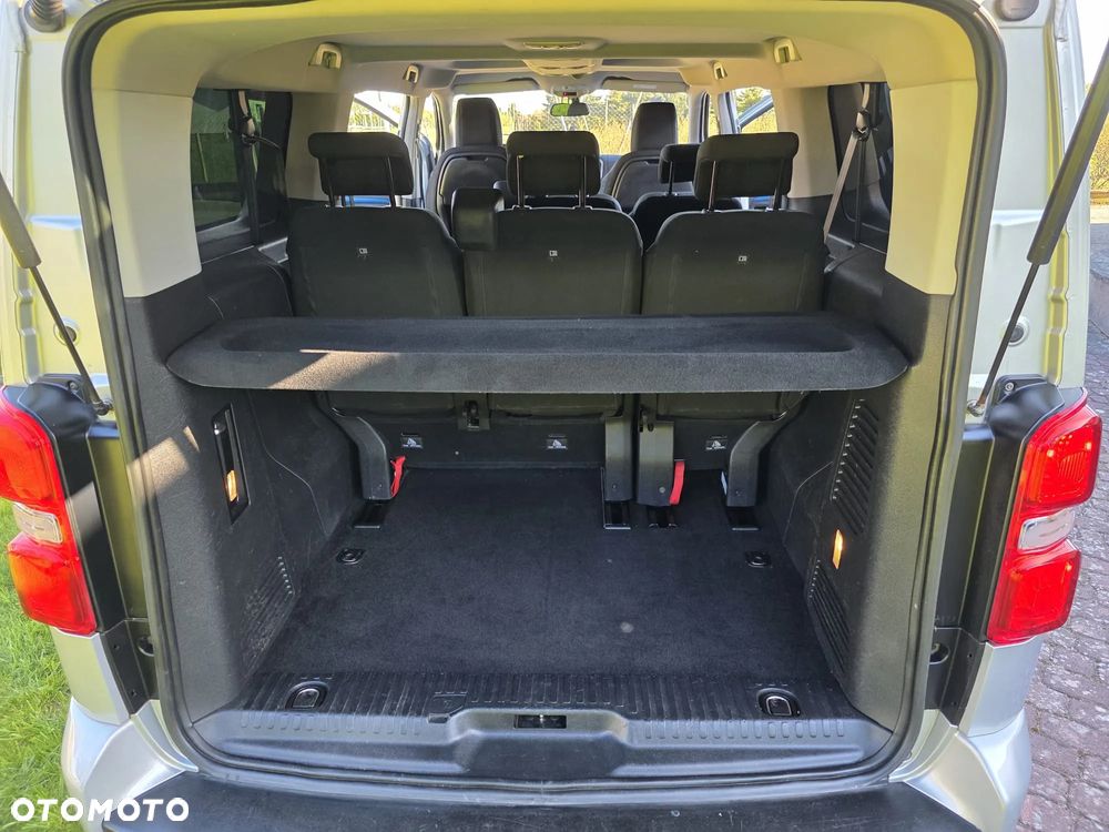 Peugeot Traveller L3 2.0 EAT8 Business VIP - 31