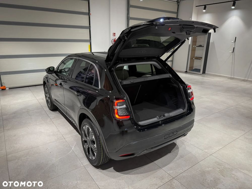 Fiat 600 1.2 Turbo La Prima eDCT - 9