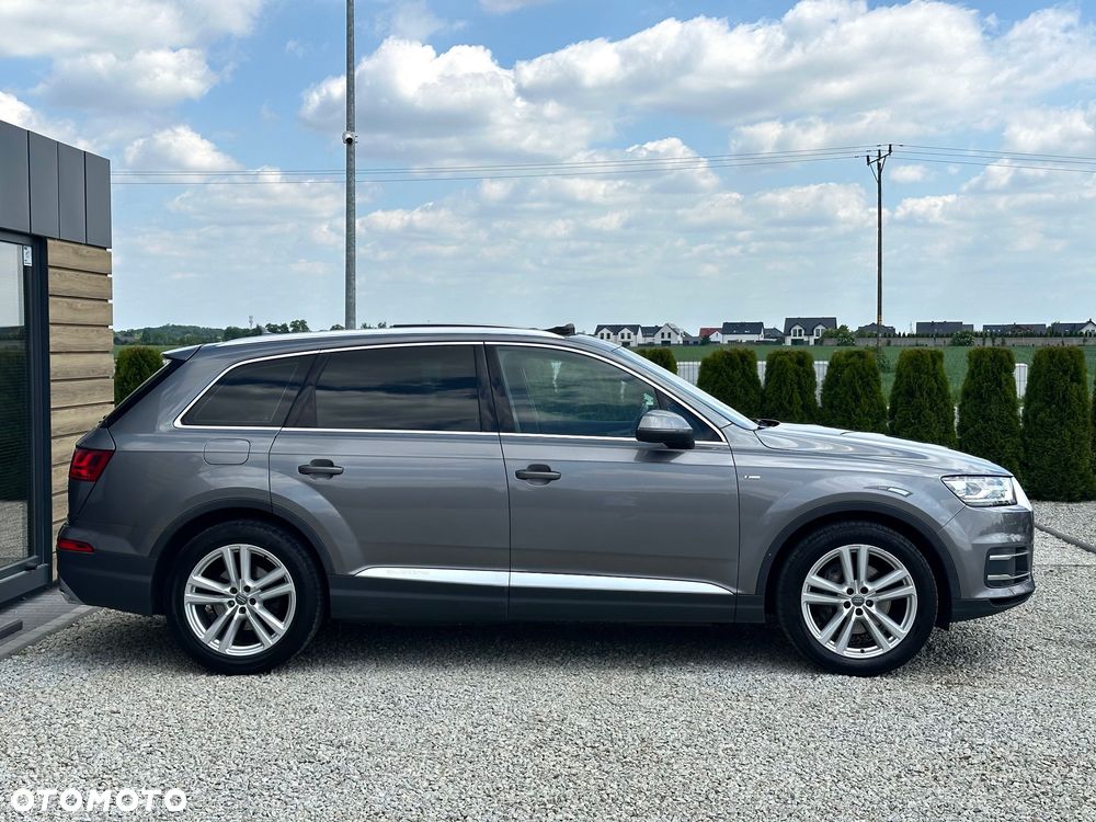 Audi Q7 - 4