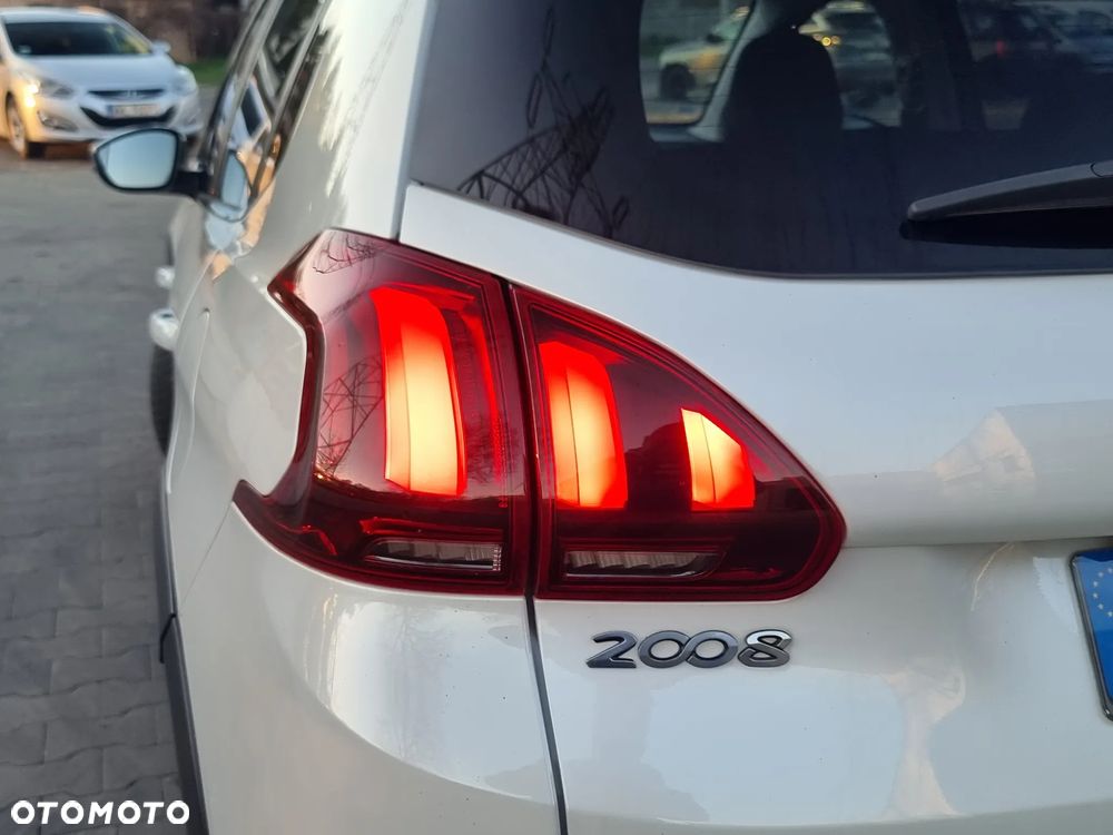 Peugeot 2008 BlueHDi FAP 120 STOP & START Crossway - 5