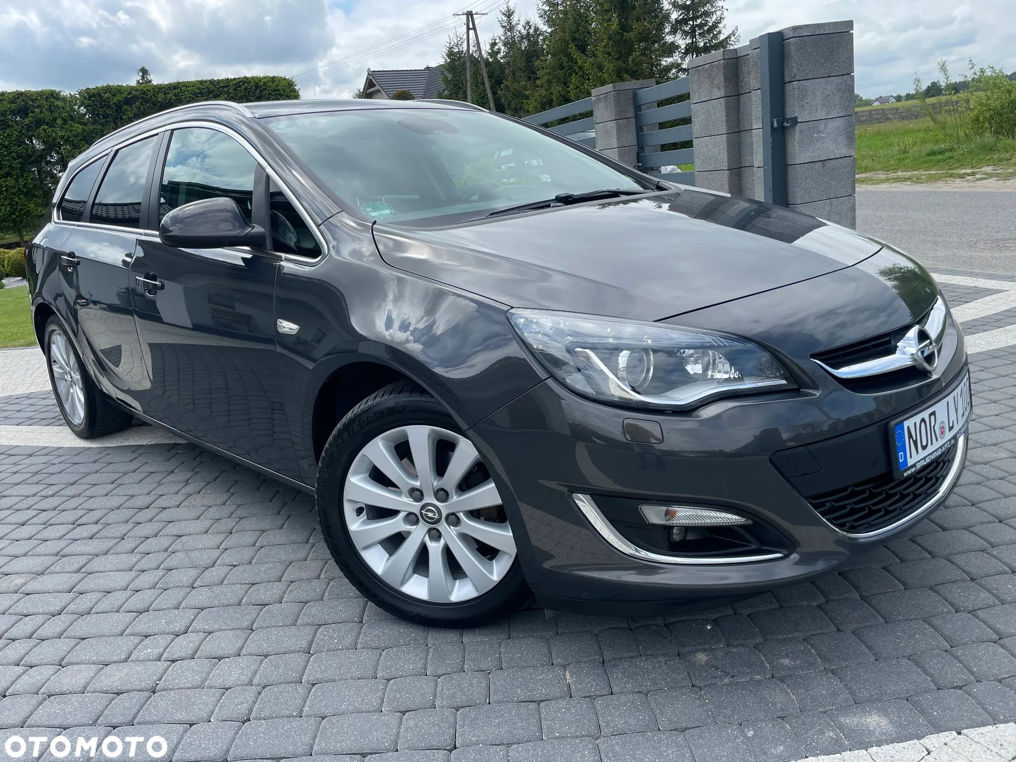 Opel Astra 2.0 CDTI DPF Sports Tourer Innovation - 1