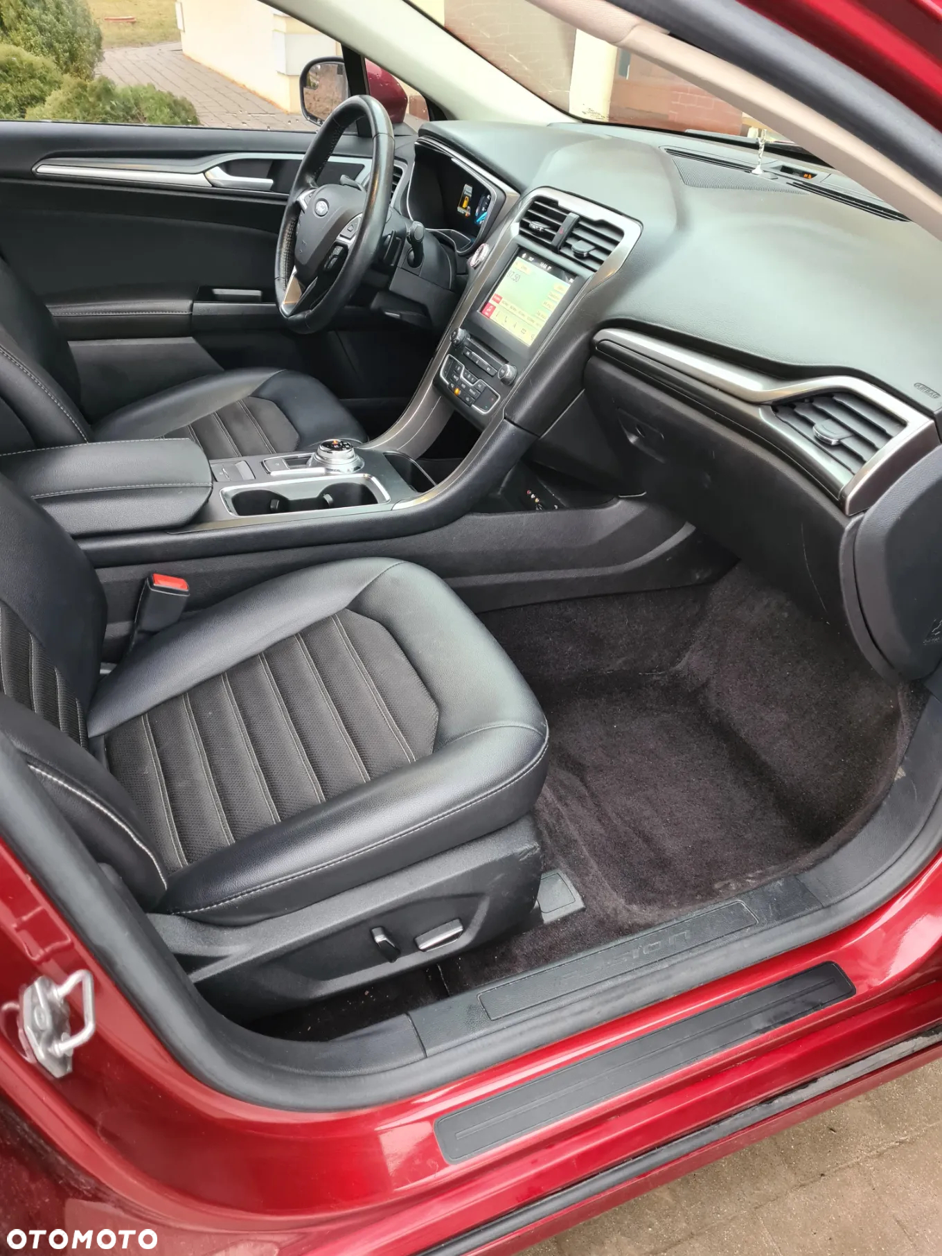 Ford Fusion - 8