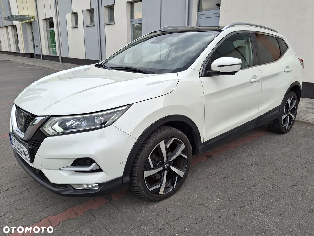 Nissan Qashqai 1.6 DIG-T N-Connecta - 2