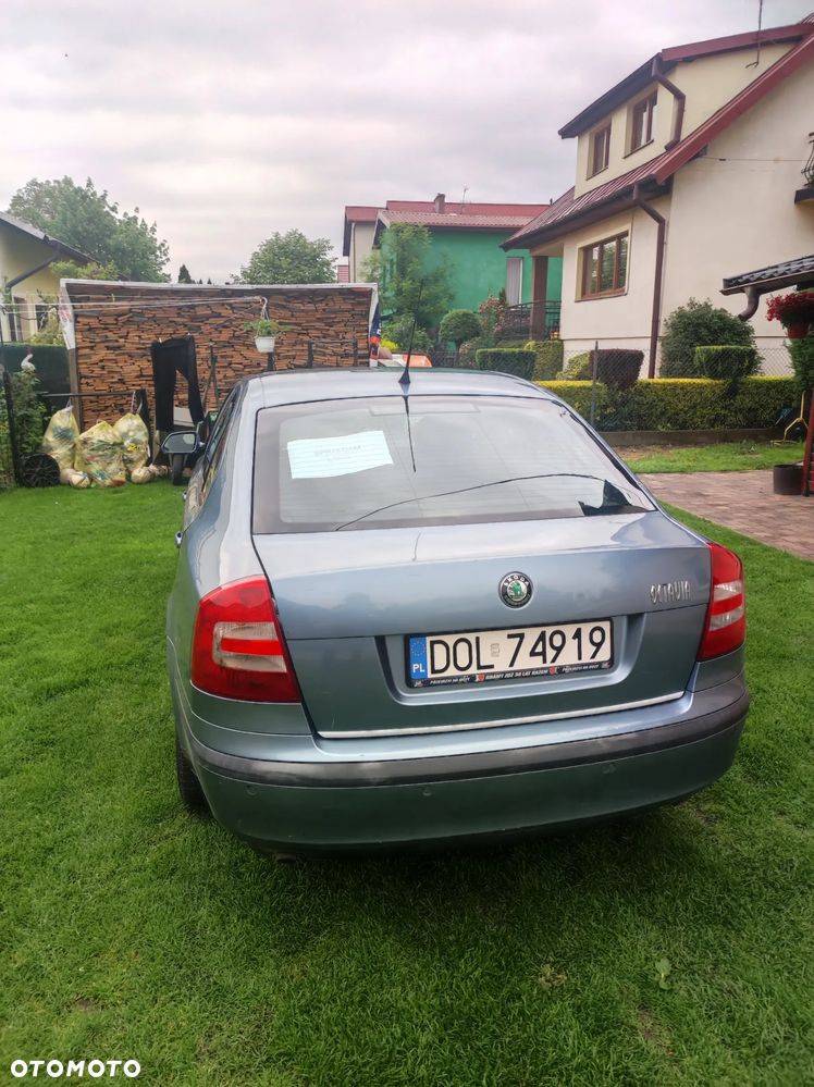 Skoda Octavia 1.6 Selection - 11