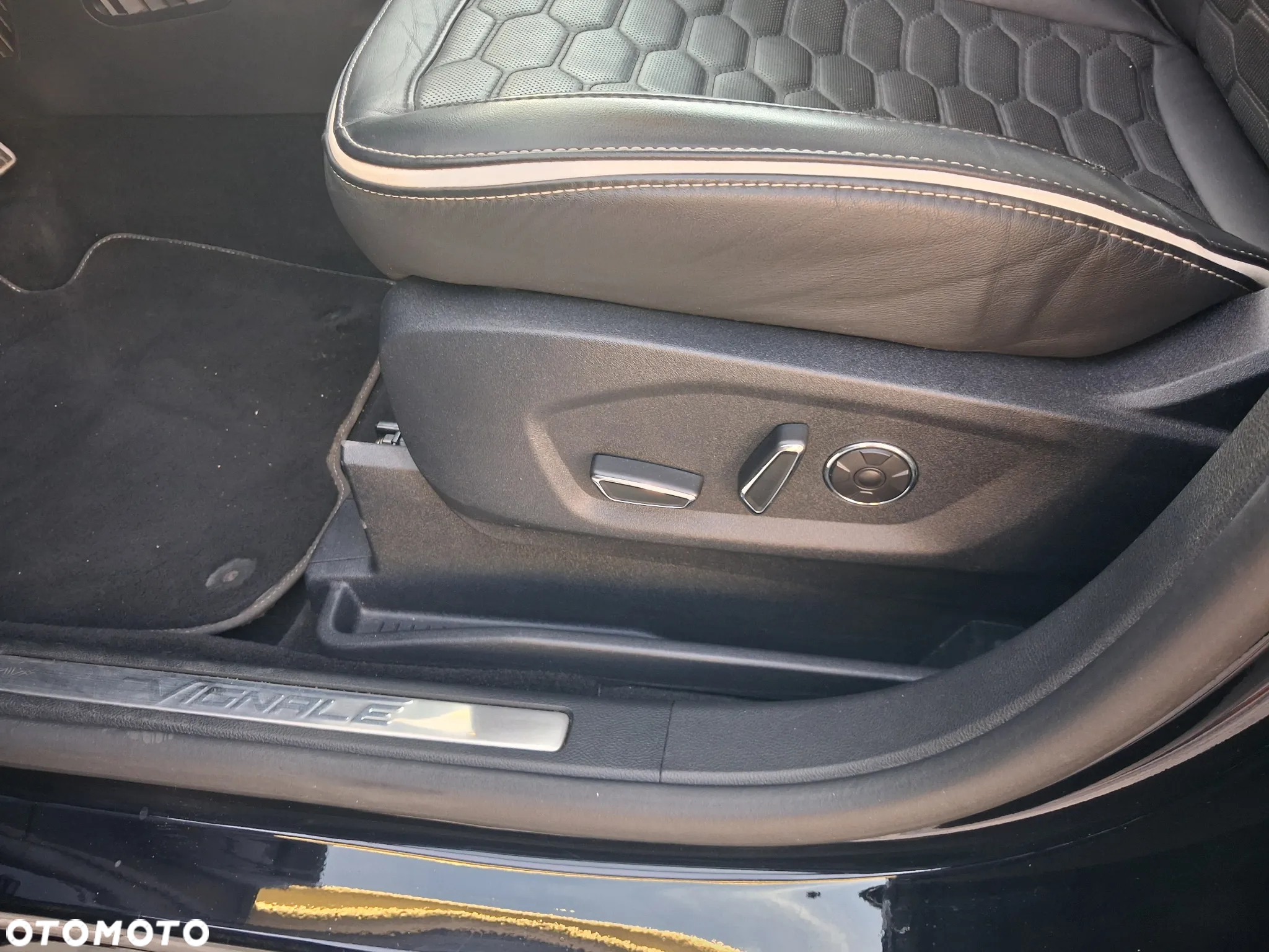 Ford S-Max 2.0 EcoBlue Vignale - 20