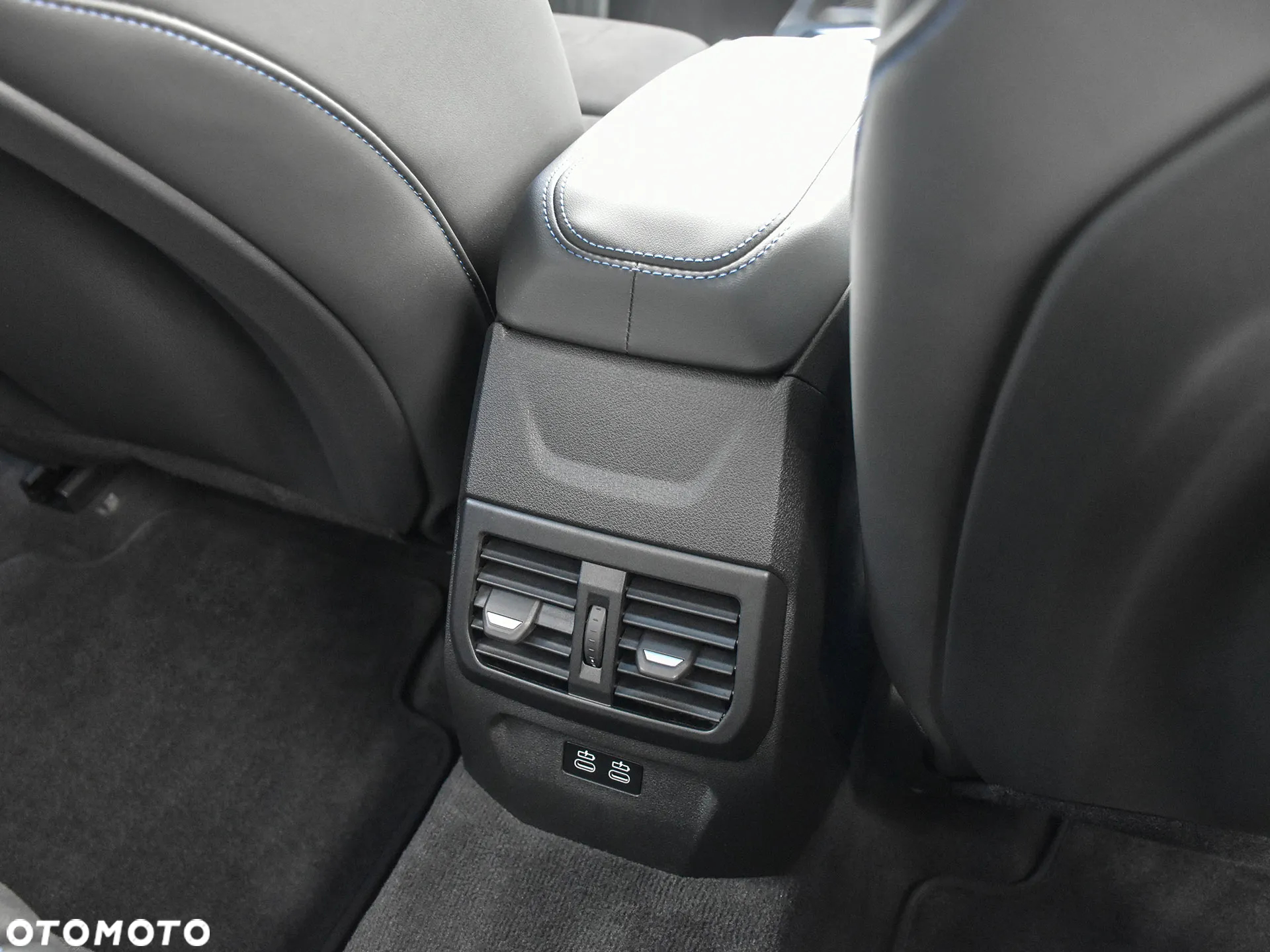 BMW Seria 2 - 21