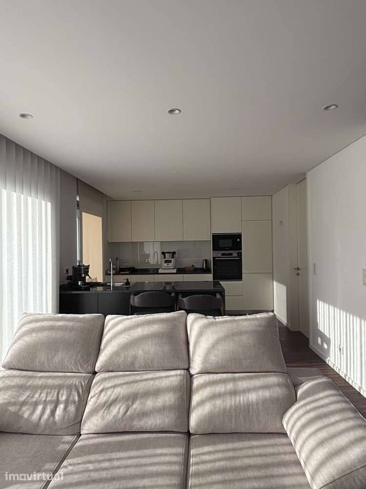Apartamento T2 à venda na Soares dos Reis - Rasa de Cima - Grande imagem: 3/36