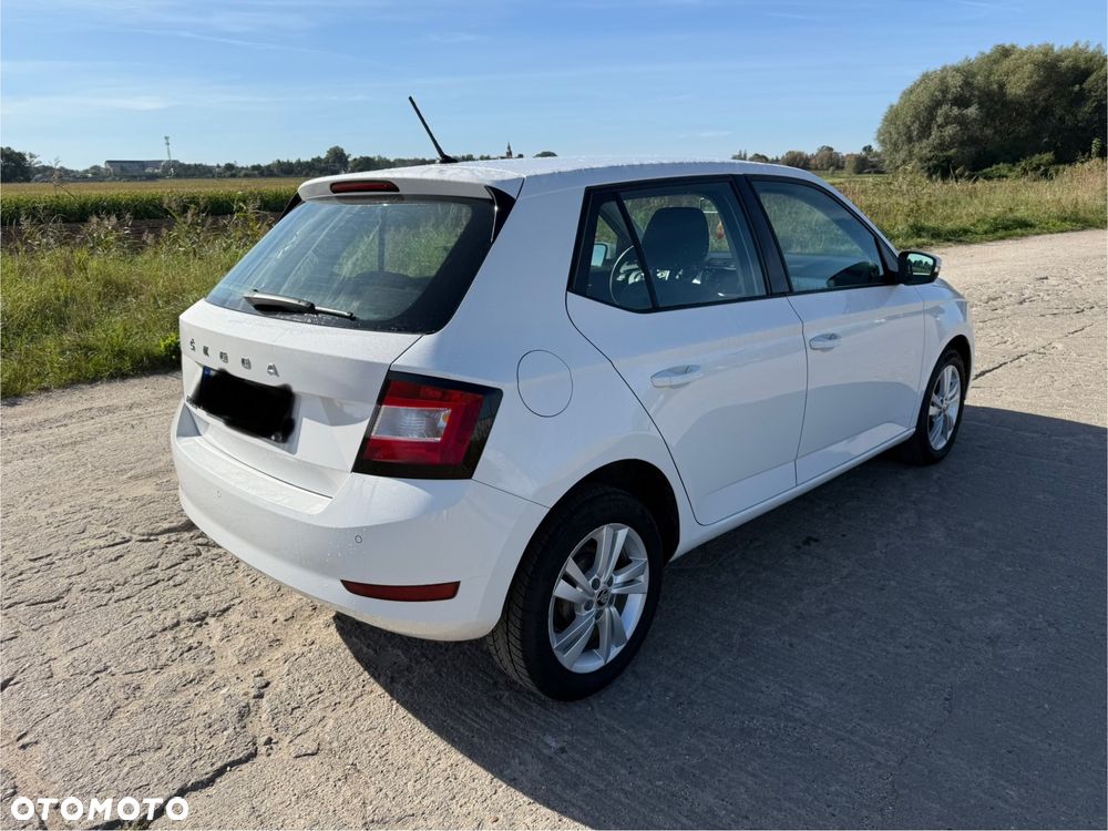 Skoda Fabia 1.0 TSI Ambition Plus - 6