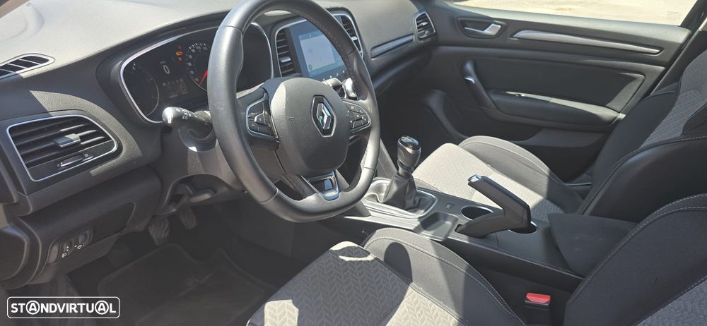 Renault Mégane Sport Tourer - 5