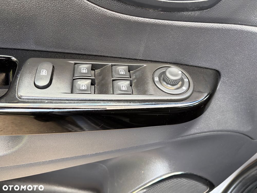 Renault Captur ENERGY TCe 120 EDC Intens - 18