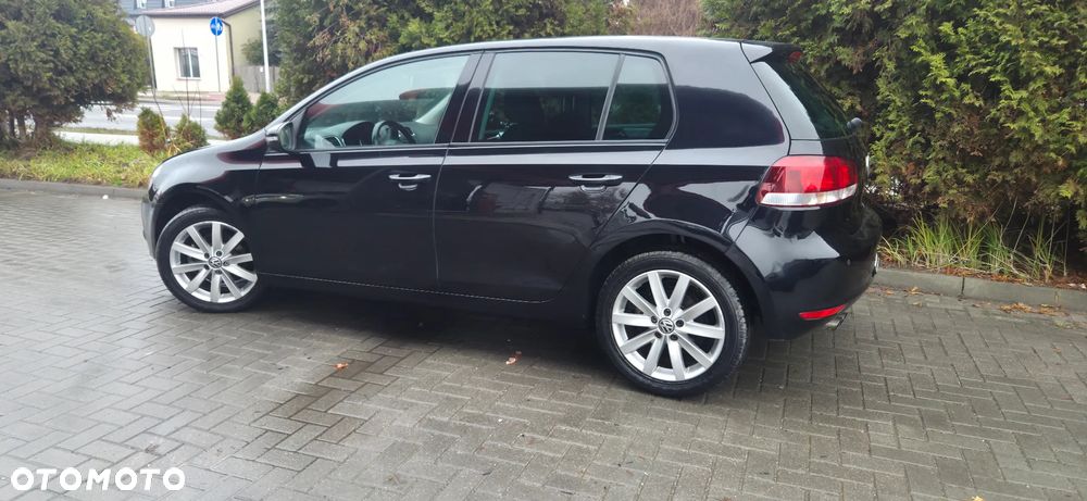 Volkswagen Golf 2.0 TDI DPF Style - 8