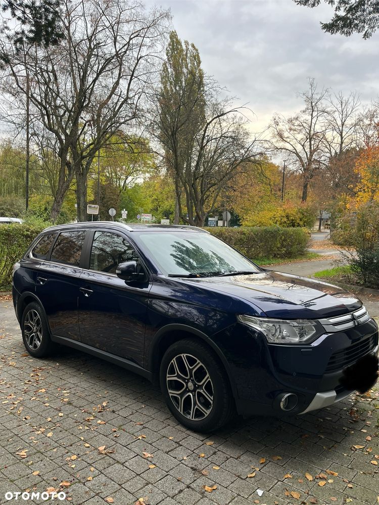 Mitsubishi Outlander 2.2 DID Intense - 1