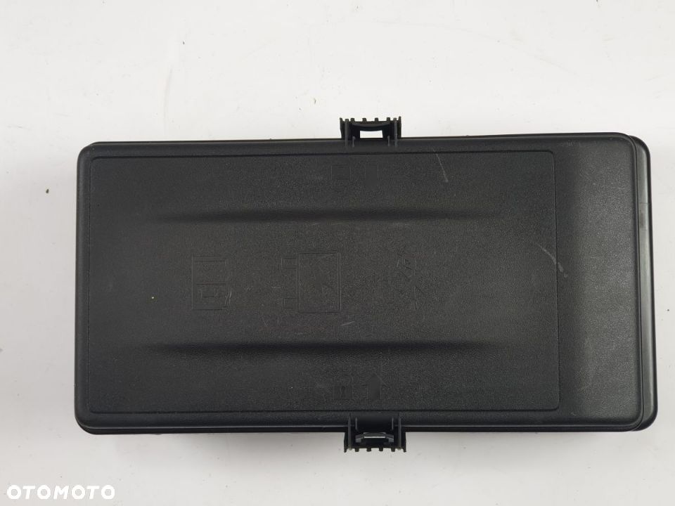 Skrzynka Bezpieczników JEEP WRANGLER JL 2.0T od 2018 roku - 2