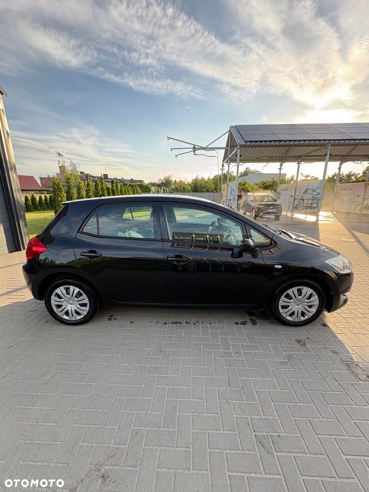 Toyota Auris 1.4 VVT-i - 5