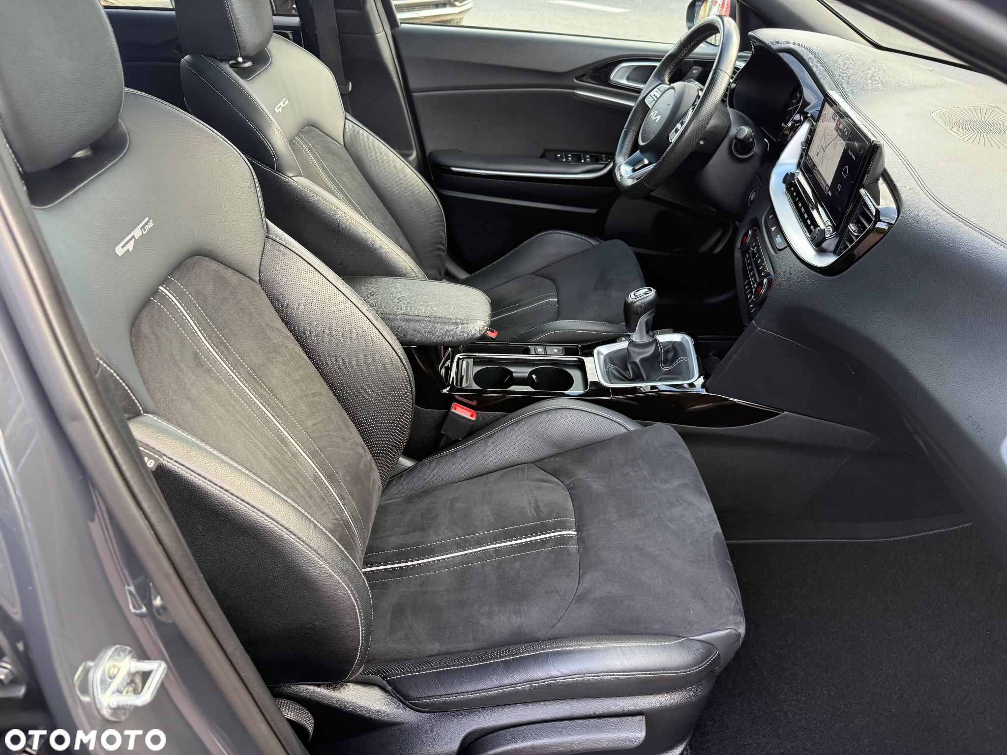 Kia Ceed SW 1.5 T-GDI OPF GT Line - 12