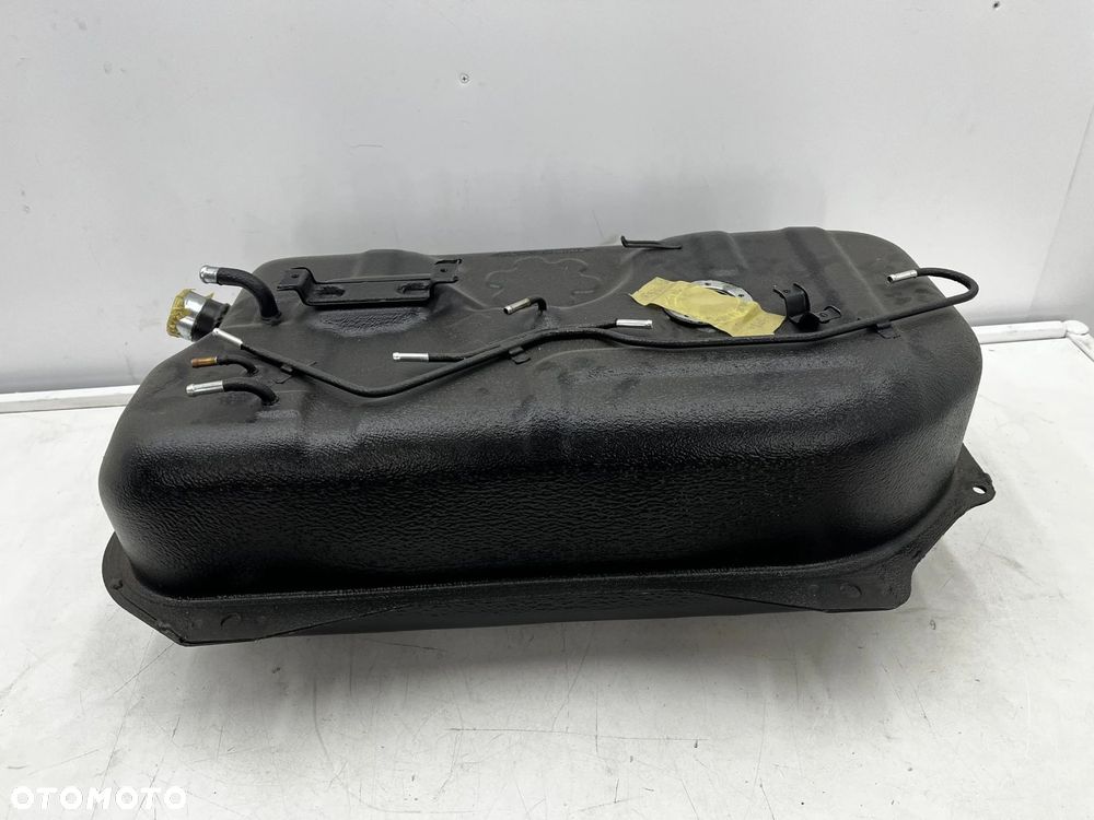 Zbiornik paliwa Suzuki Vitara 1 I 88-97r. BENZYNA bak nowy orginalny 89101-64a50 - 6
