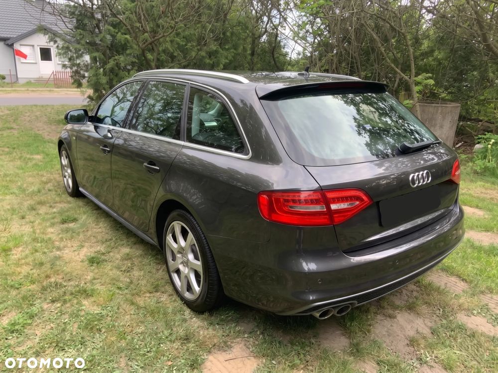 Audi A4 Avant 2.0 TDI e DPF S line Sportpaket - 4