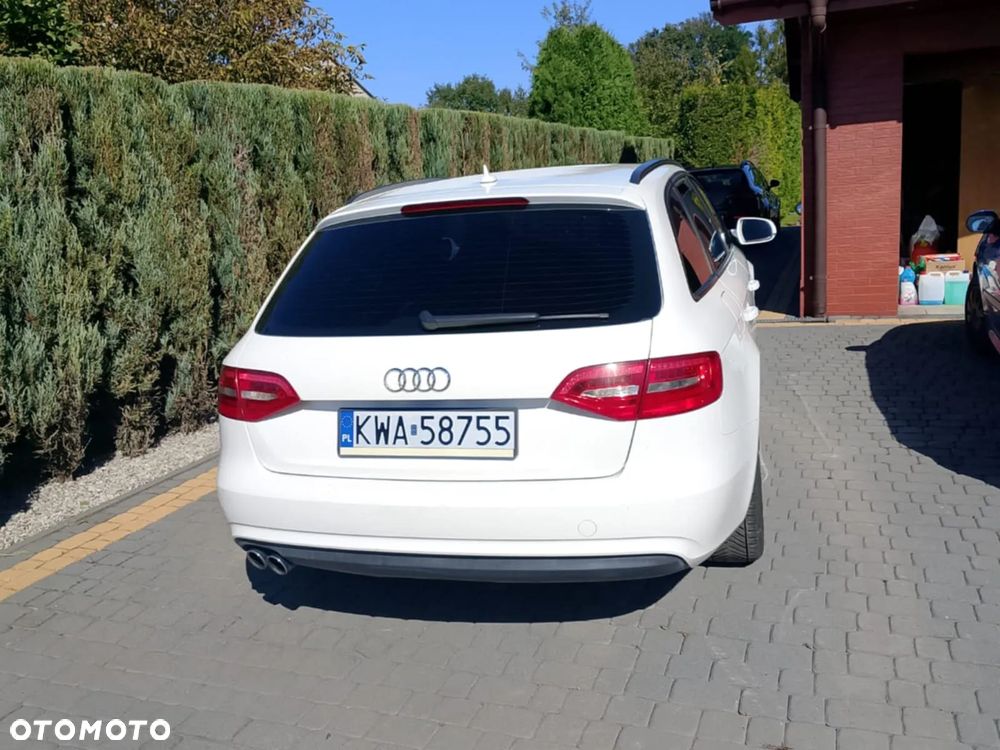 Audi A4 - 4