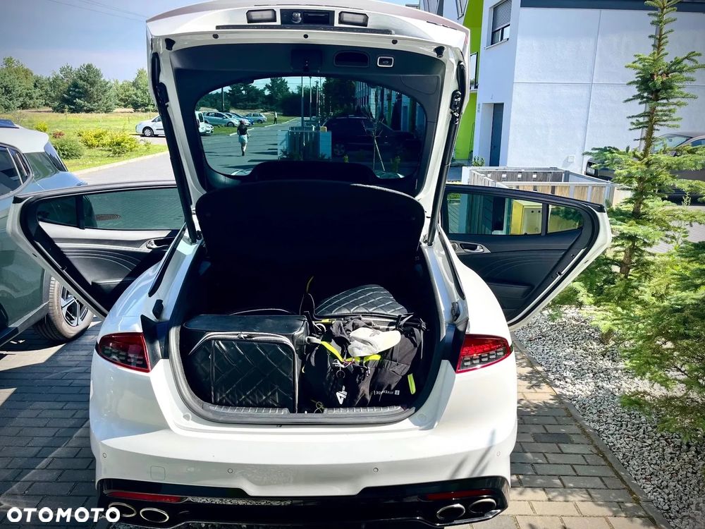 Kia Stinger 3.3 T-GDI V6 GT Prestige Line AWD - 21