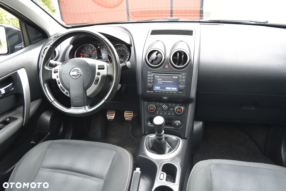 Nissan Qashqai 2.0 360 - 25