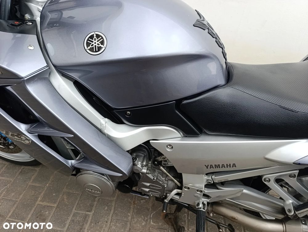 Yamaha FJR - 14