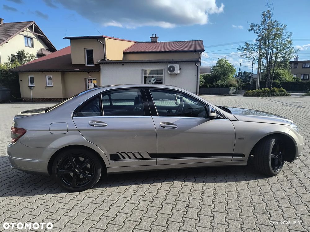 Mercedes-Benz Klasa C - 9