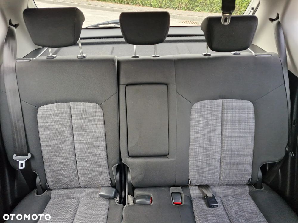 Kia Venga 1.4 CVVT Vision - 17