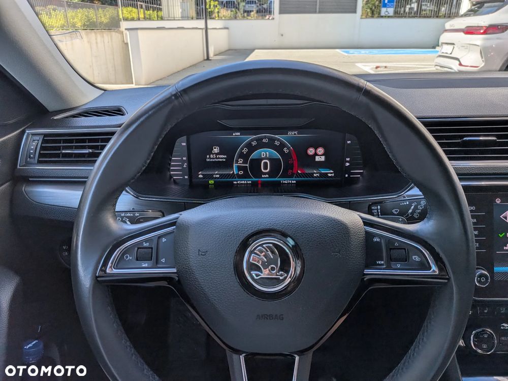 Skoda Superb 1.5 TSI Style DSG - 8