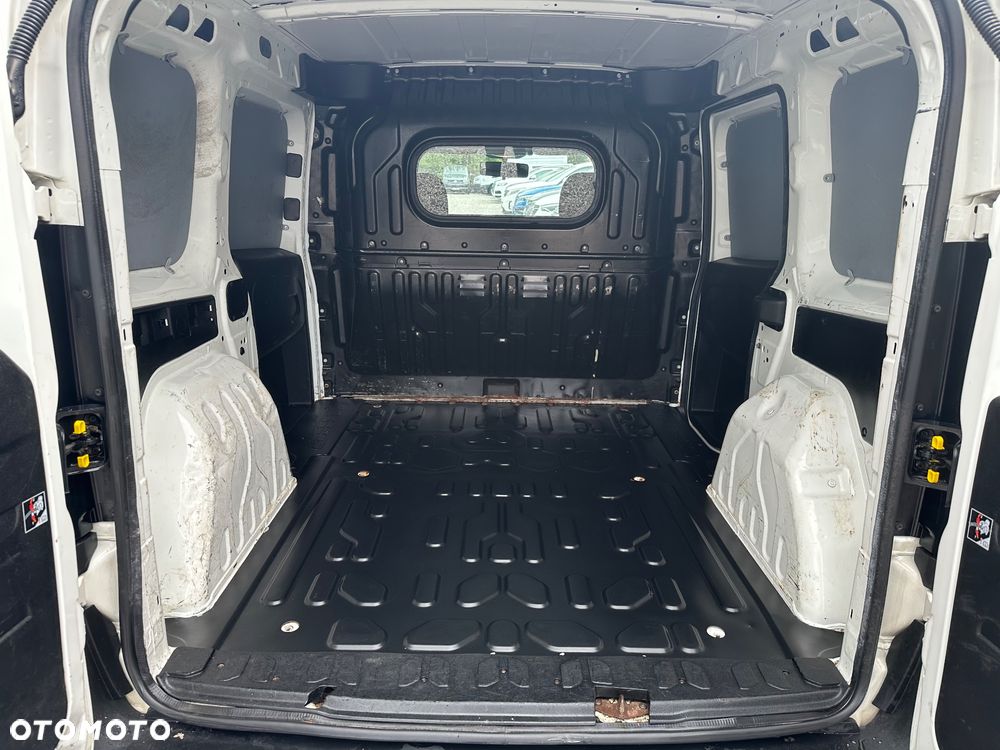 Opel Combo - 20