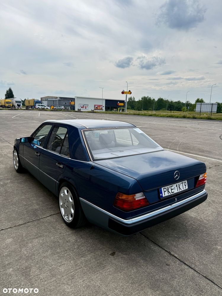 Mercedes-Benz W124 (1984-1993) - 9
