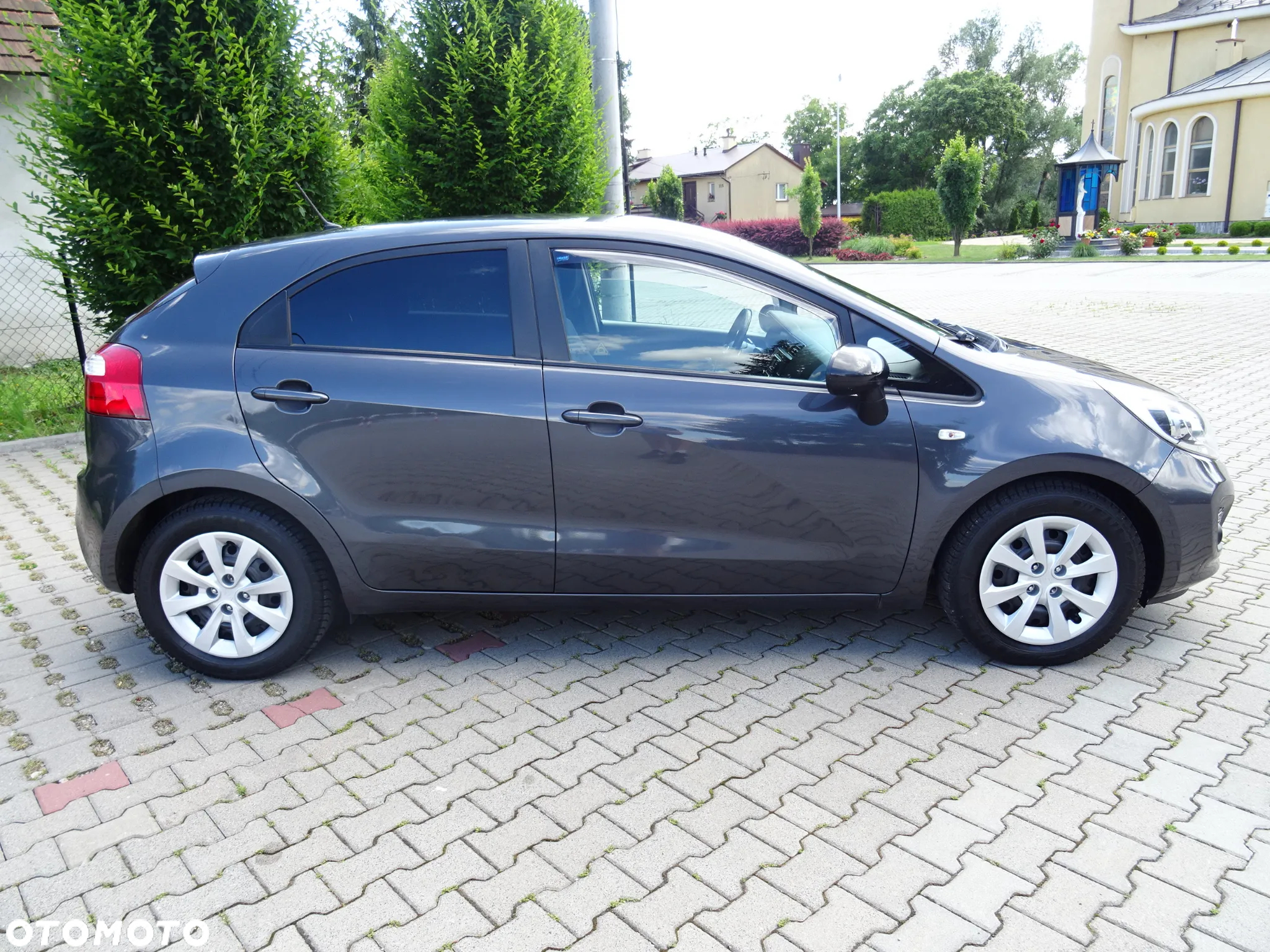 Kia Rio 1.2 XL - 4