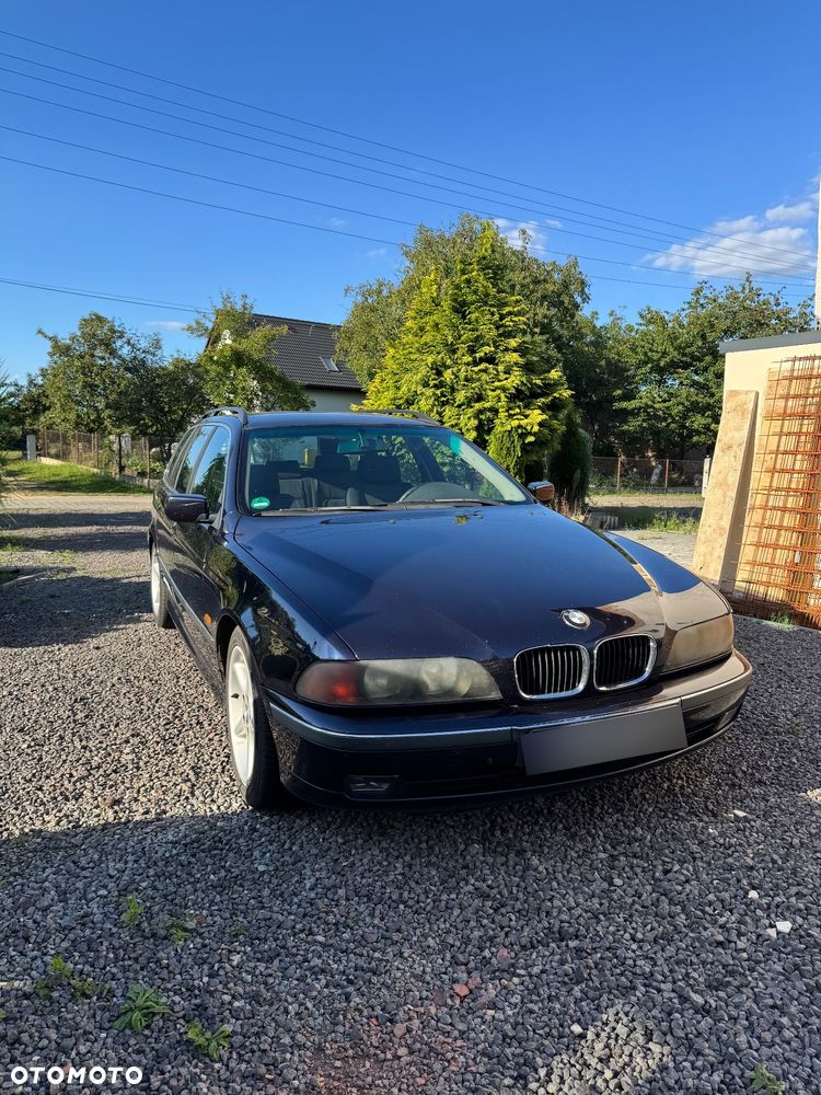 BMW Seria 5 - 1