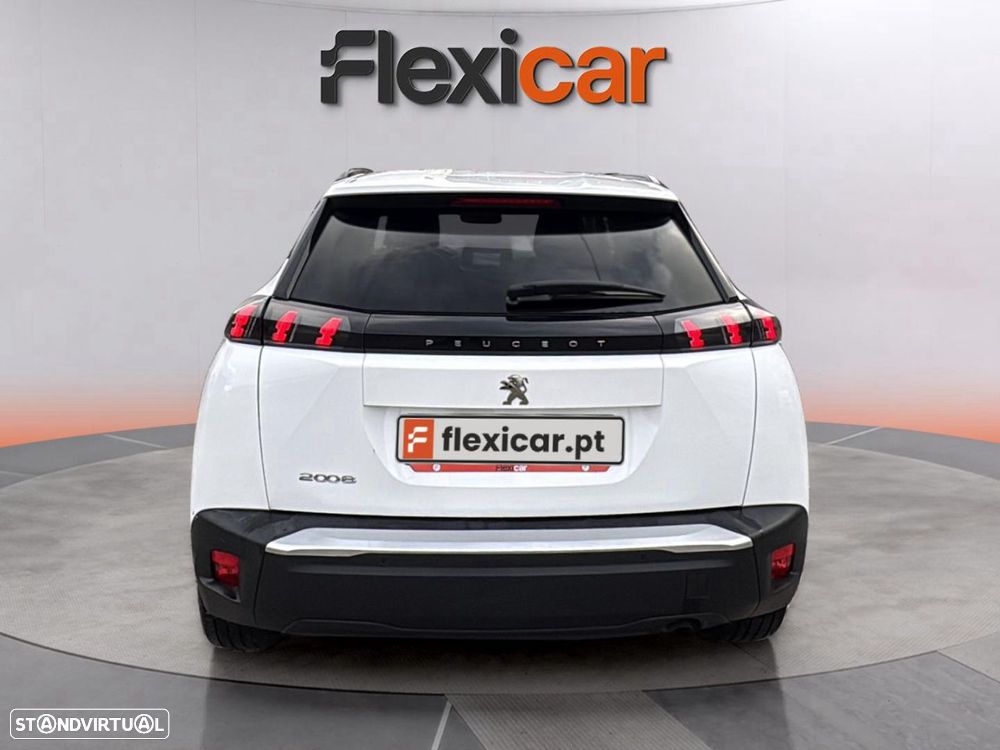 Peugeot 2008 1.2 PureTech Allure - 6