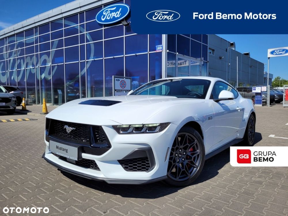 Ford Mustang - 1