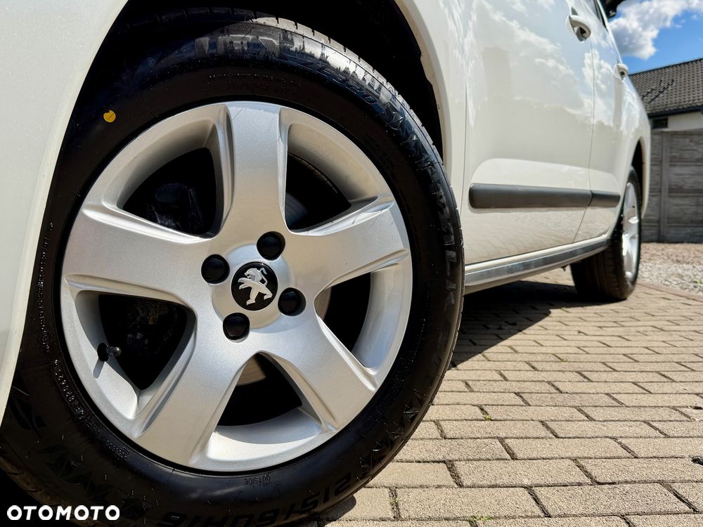 Peugeot 3008 BlueHDi 120 EAT6 Stop & Start Allure - 11