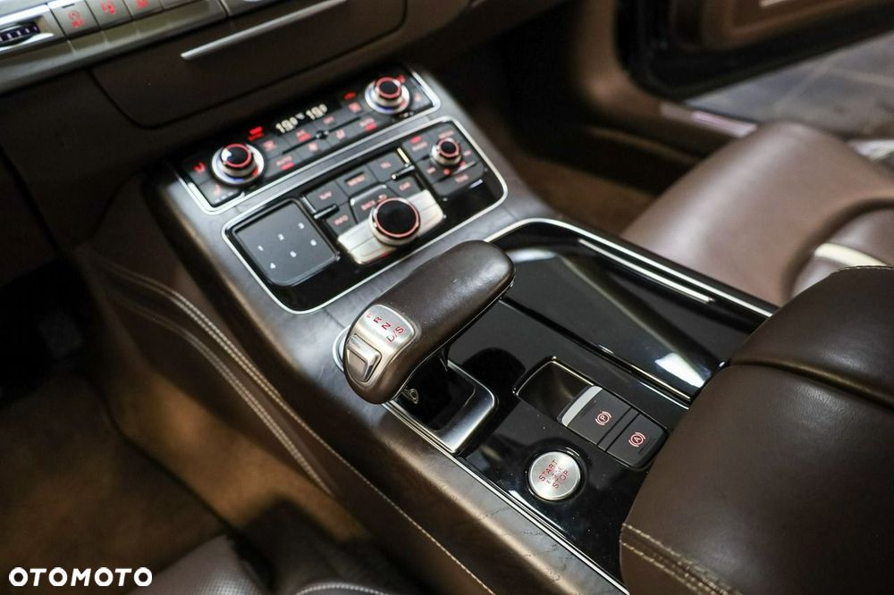 Audi A8 - 28