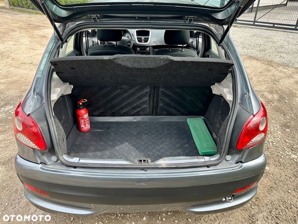 Peugeot 206 plus 1.4 HDI Presence - 17