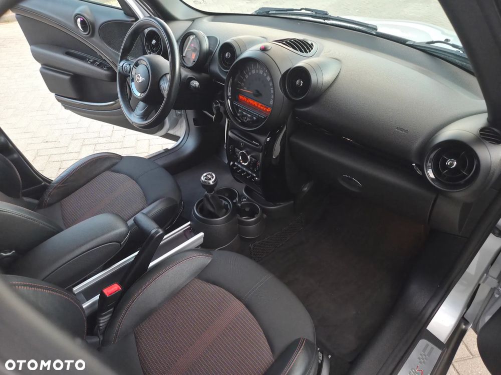 MINI Countryman Cooper SD ALL4 - 34