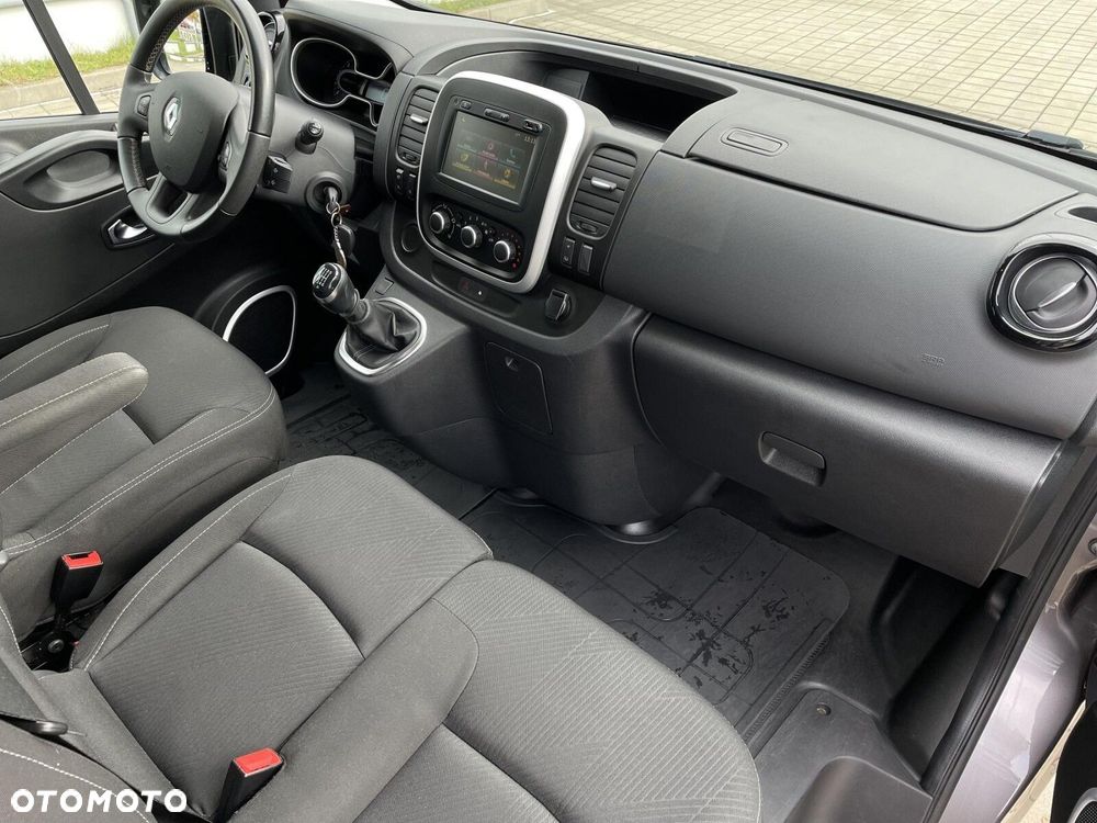 Renault Trafic SpaceClass 2.0 dCi - 6