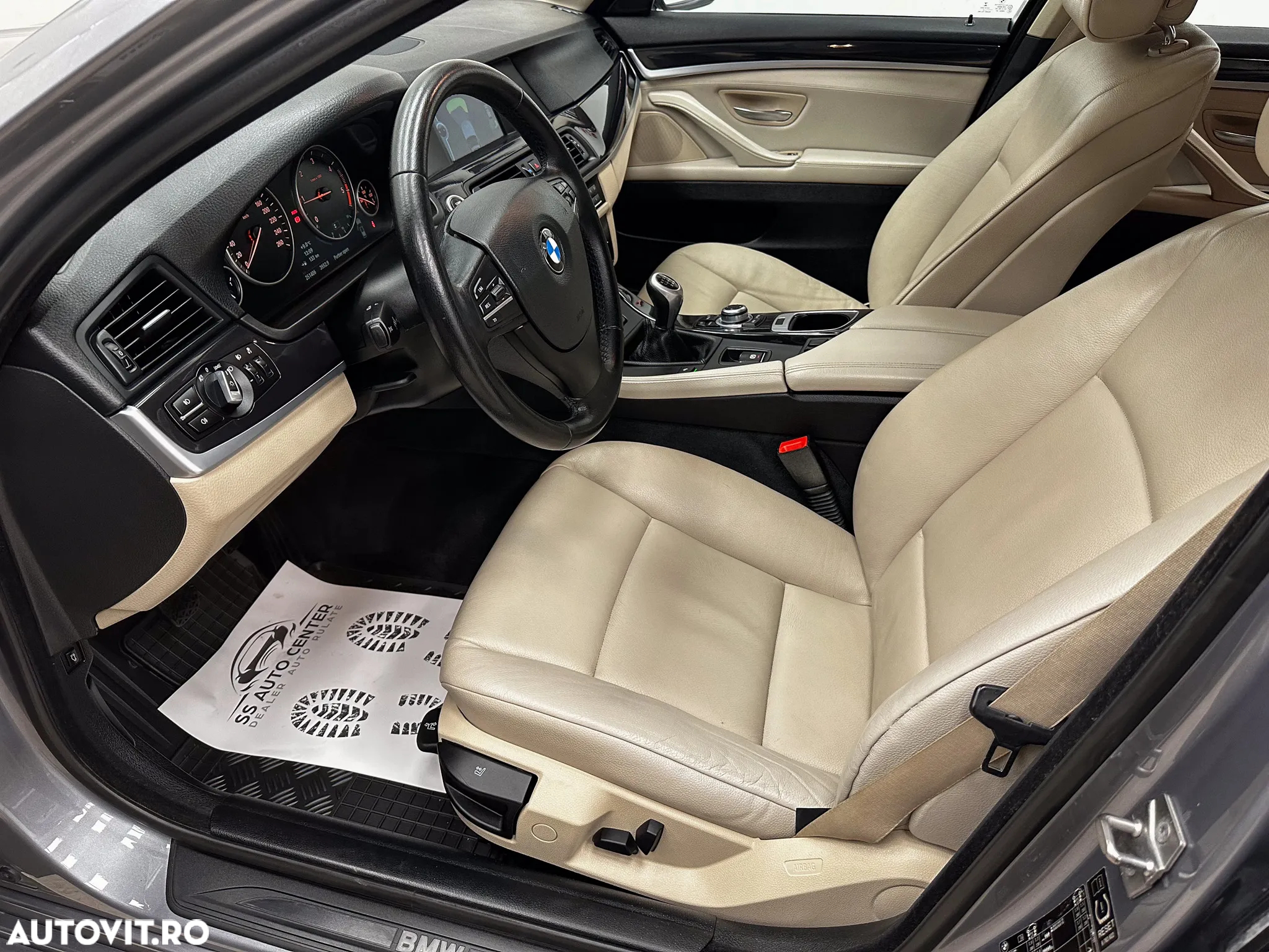 BMW Seria 5 520d Touring - 19