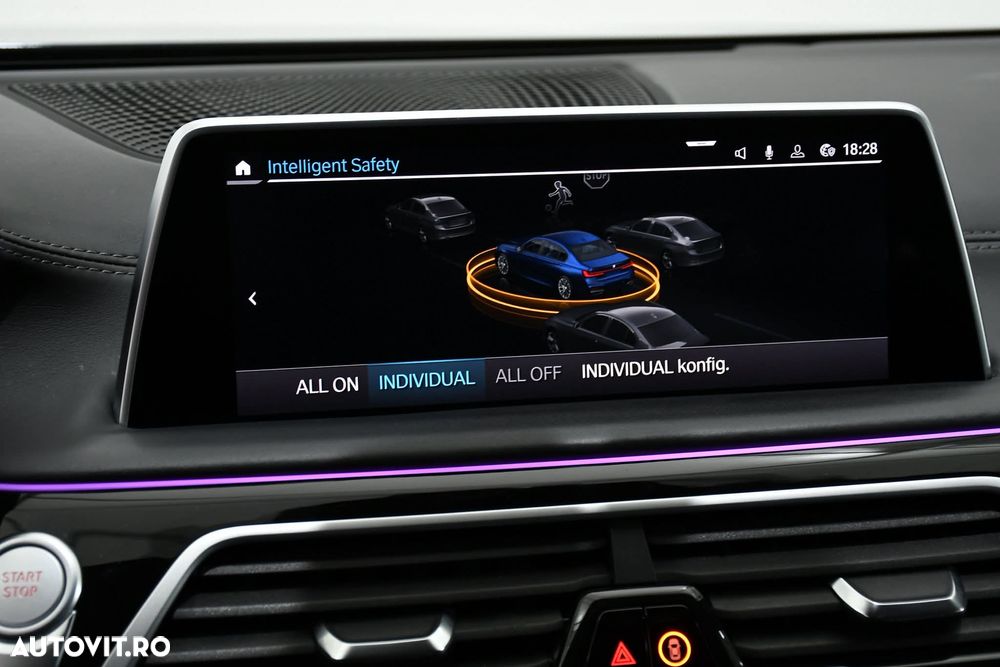 BMW Seria 7 - 18