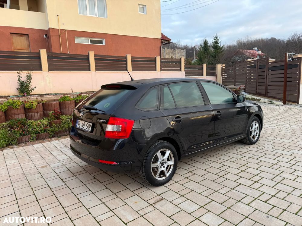 Skoda RAPID Spaceback 1.6 TDI Edition - 9