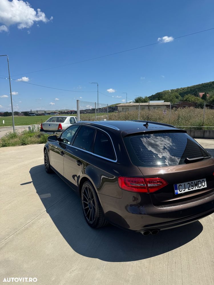 Audi A4 Avant 2.0 TDI quattro - 10