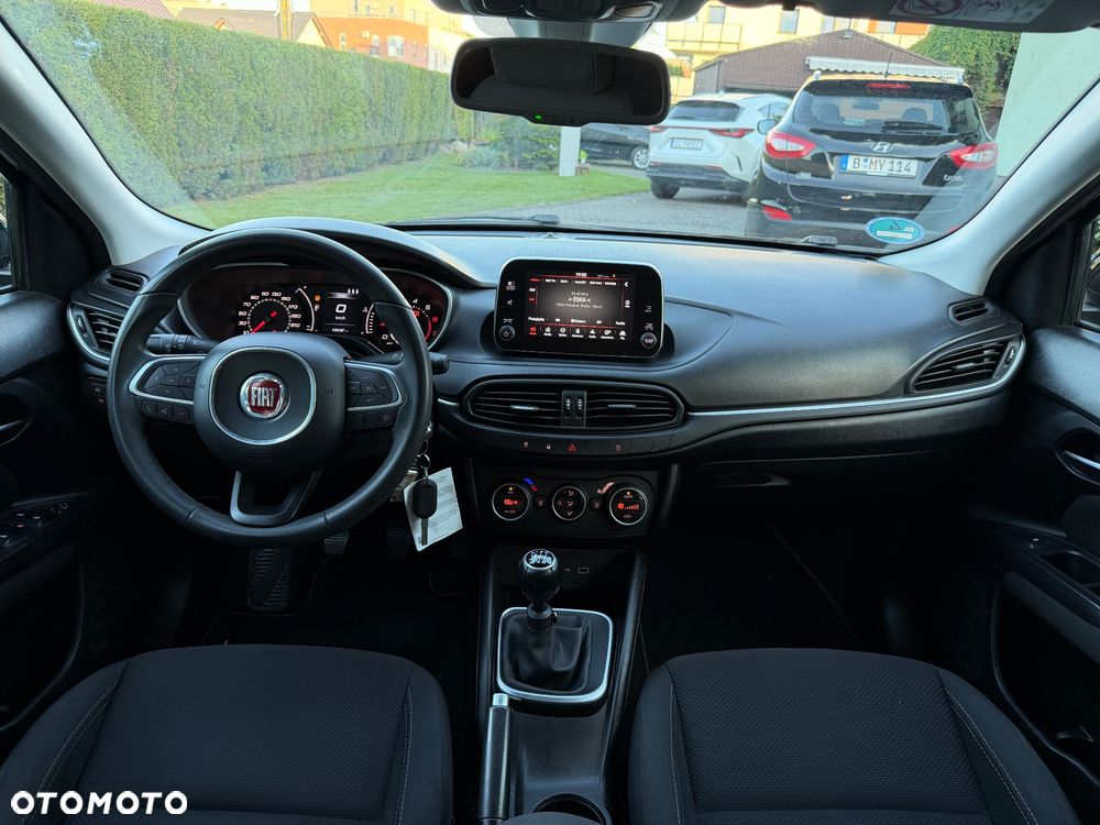 Fiat Tipo 1.4 T-Jet Lounge - 18