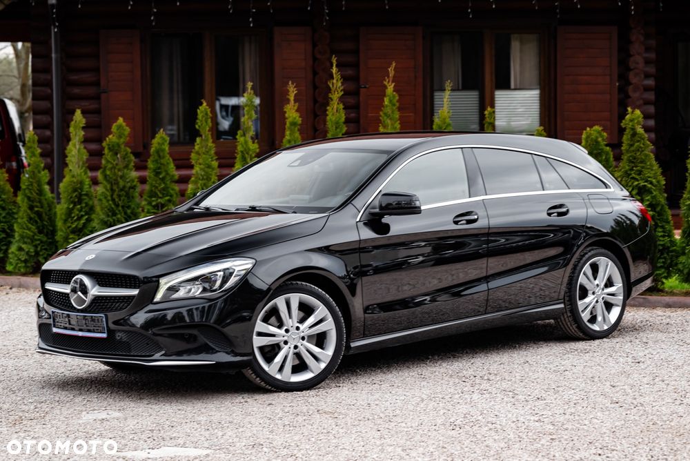 Mercedes-Benz CLA 250 4Matic 7G-DCT Sport - 3