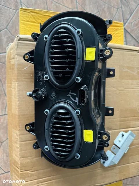 LAMPA LED REFLEKTOR HARLEY TOURING ROAD GLIDE FLTR - 8