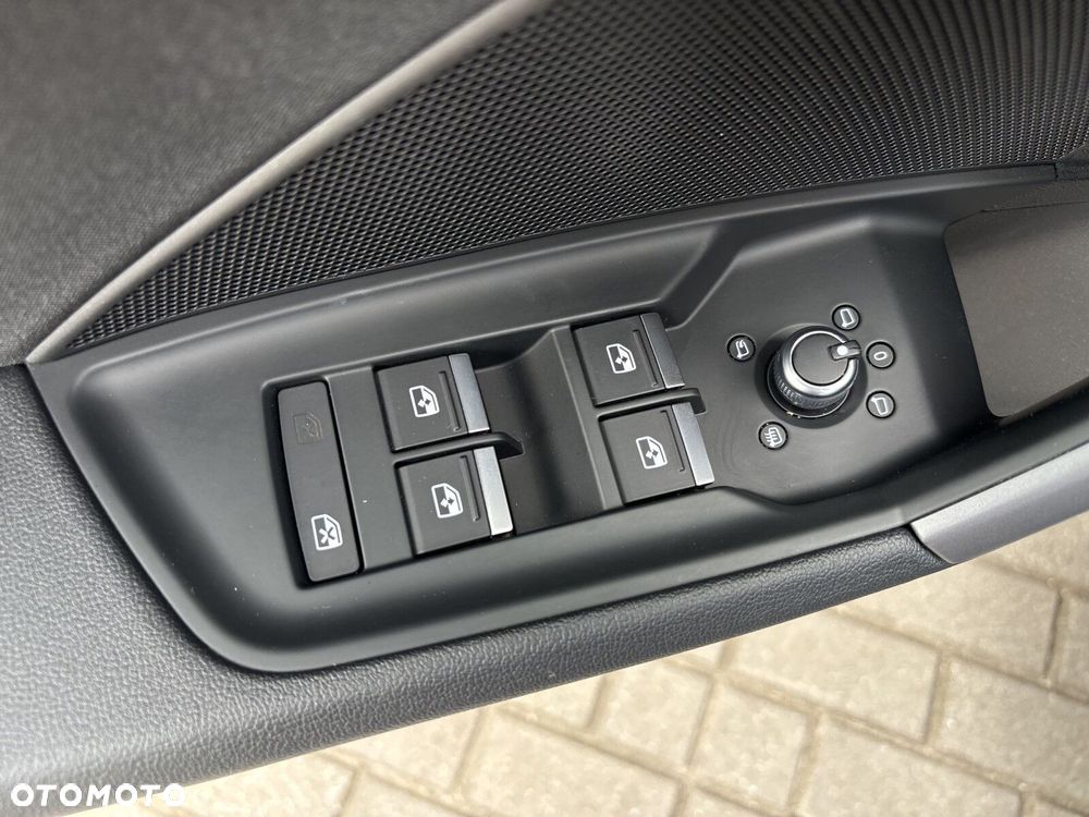 Audi A3 Sportback 35 TFSI mHEV Advanced S tronic - 31