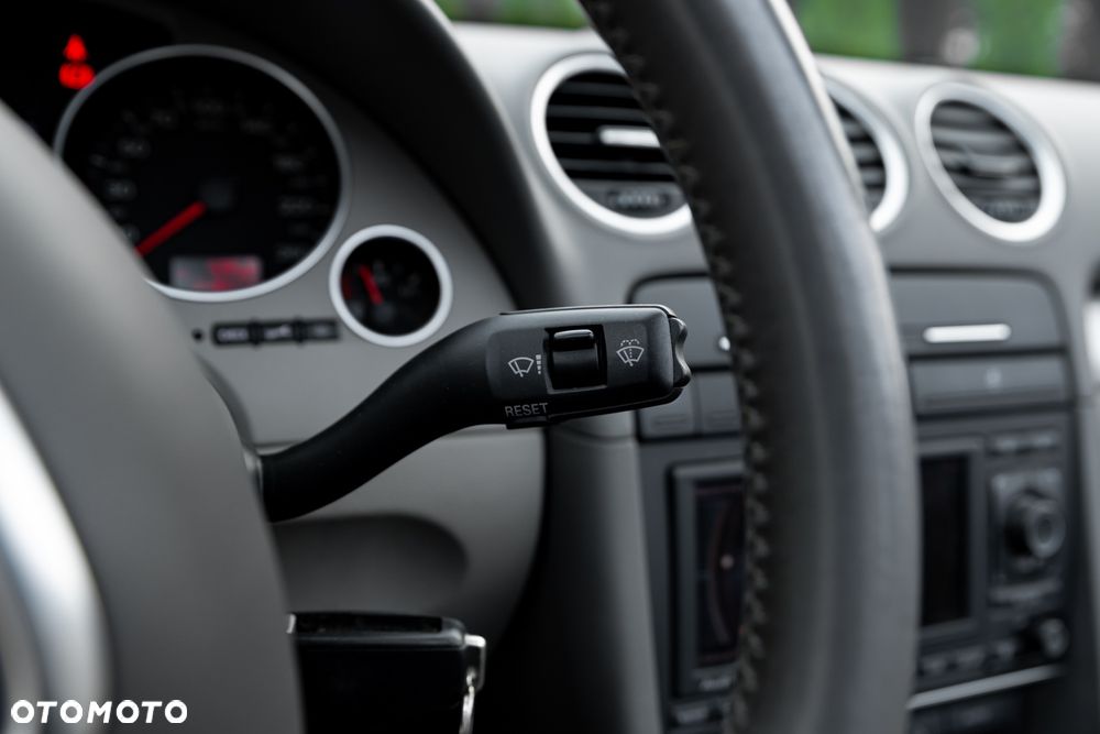 Audi A4 Cabrio 1.8 T - 22