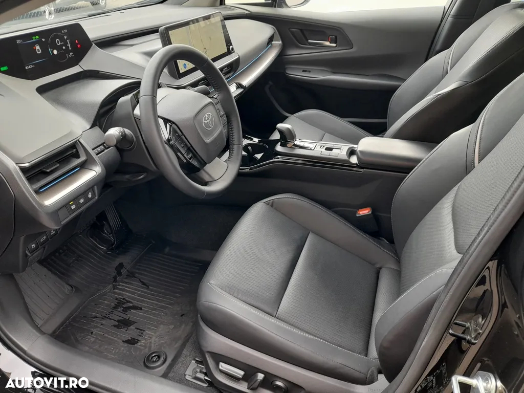 Toyota Prius - 17