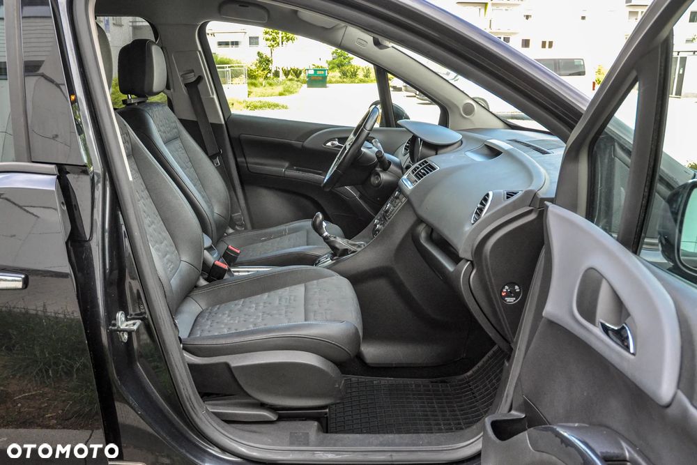 Opel Meriva - 11